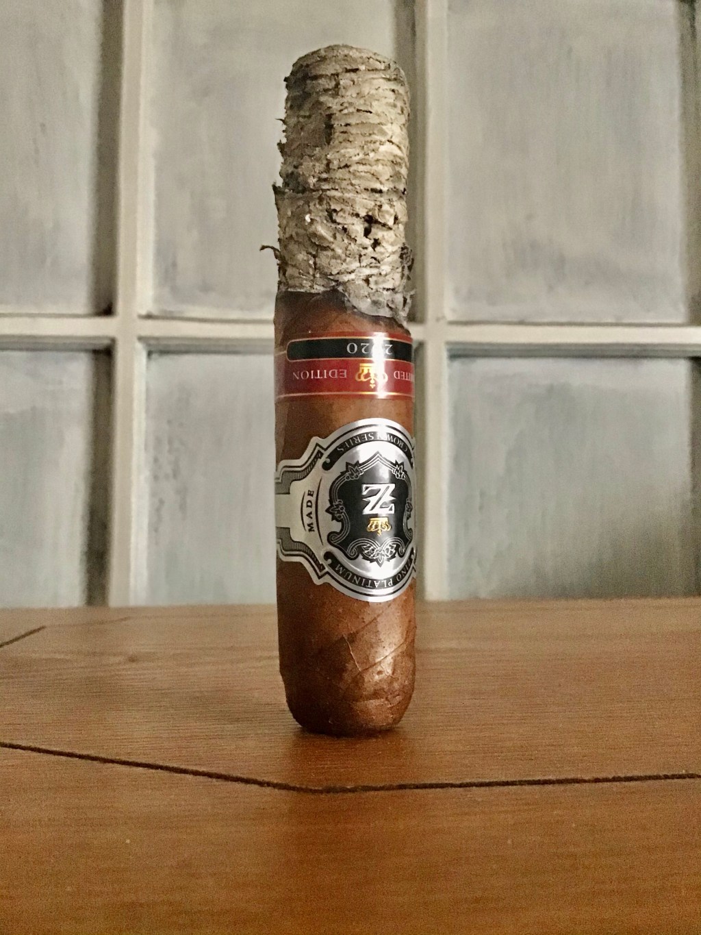 Zino Platinum Crown Series (Limited Edition&nbsp;2020)