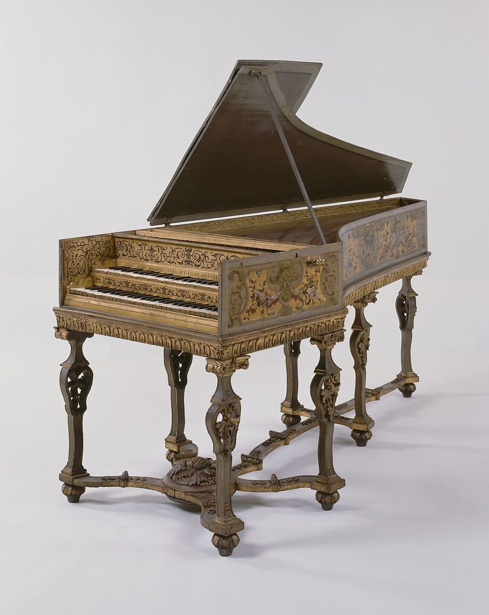 Harpsichord on Clubhouse / Pianos, Hammers, and Keys