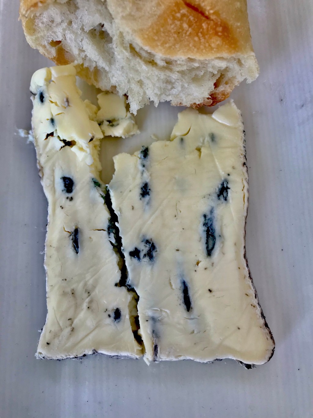 Baguette to the Cambozola Black&nbsp;Label