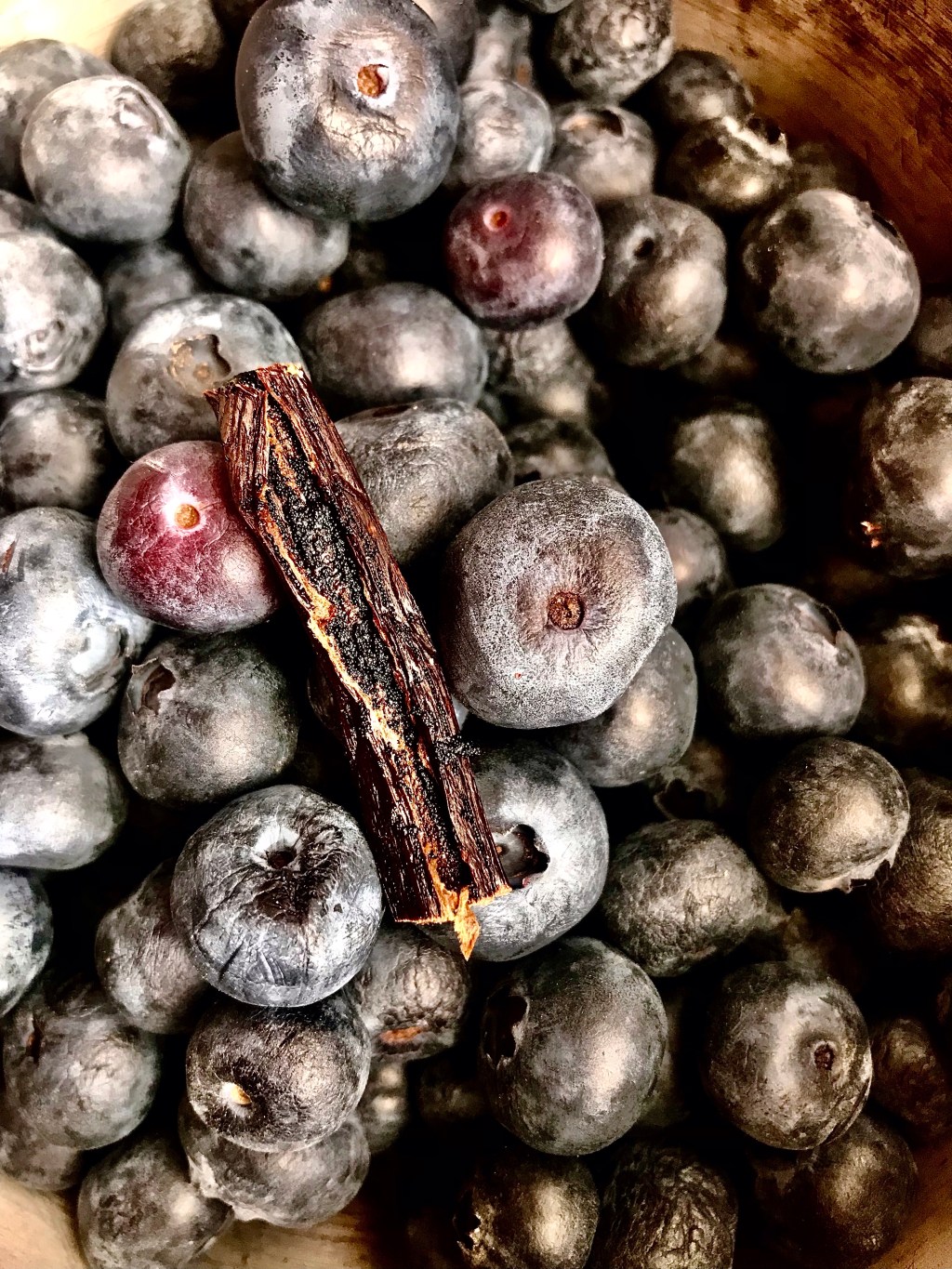 The Blueberry Reduction Process (12.14.21) — vanilla,&nbsp;blueberries