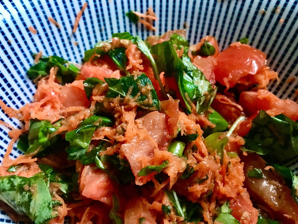 Carrots, Tomato, Spring Onion, and&nbsp;Basil