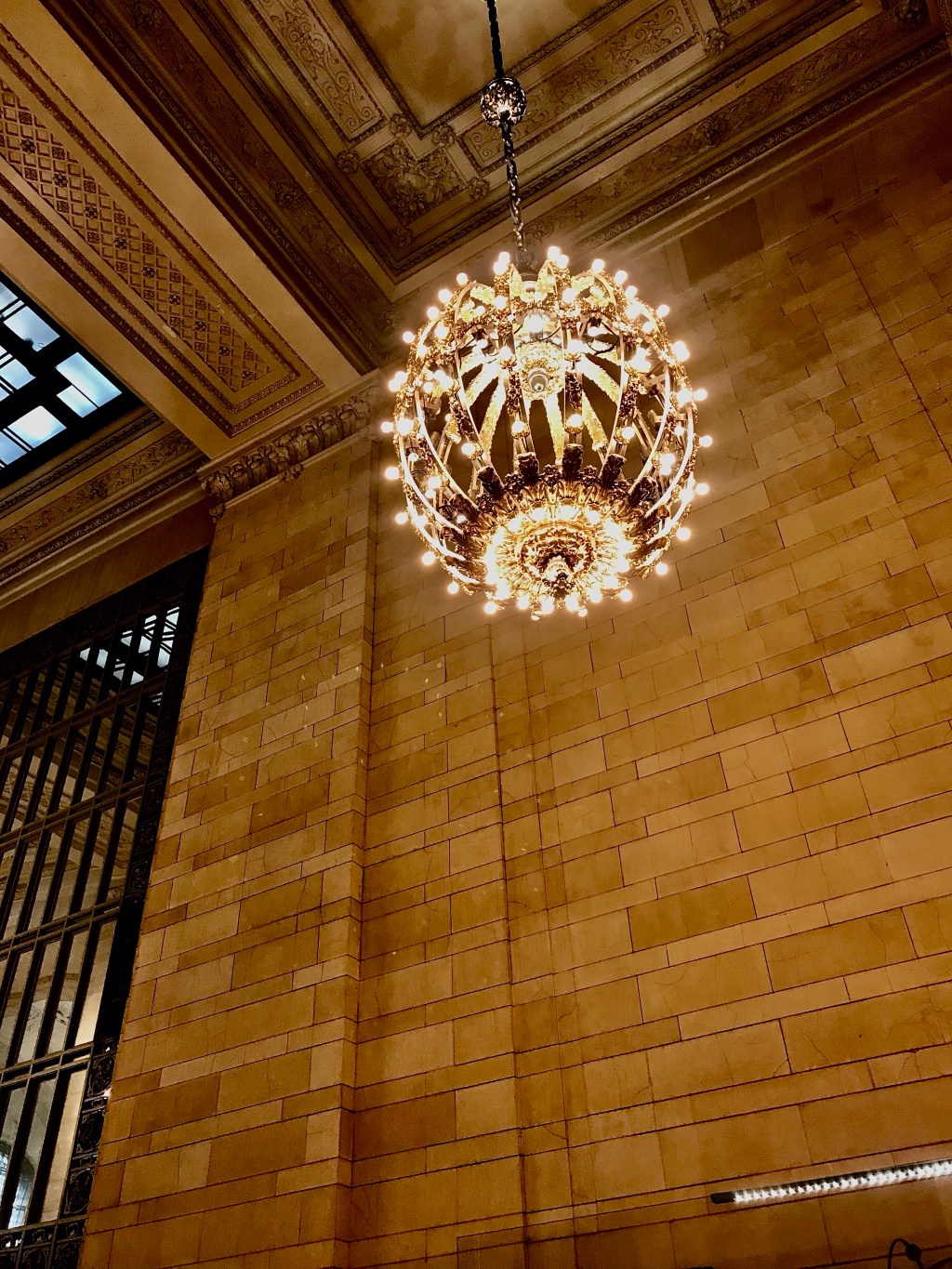 Chandeliers (Grand Central&nbsp;Station)