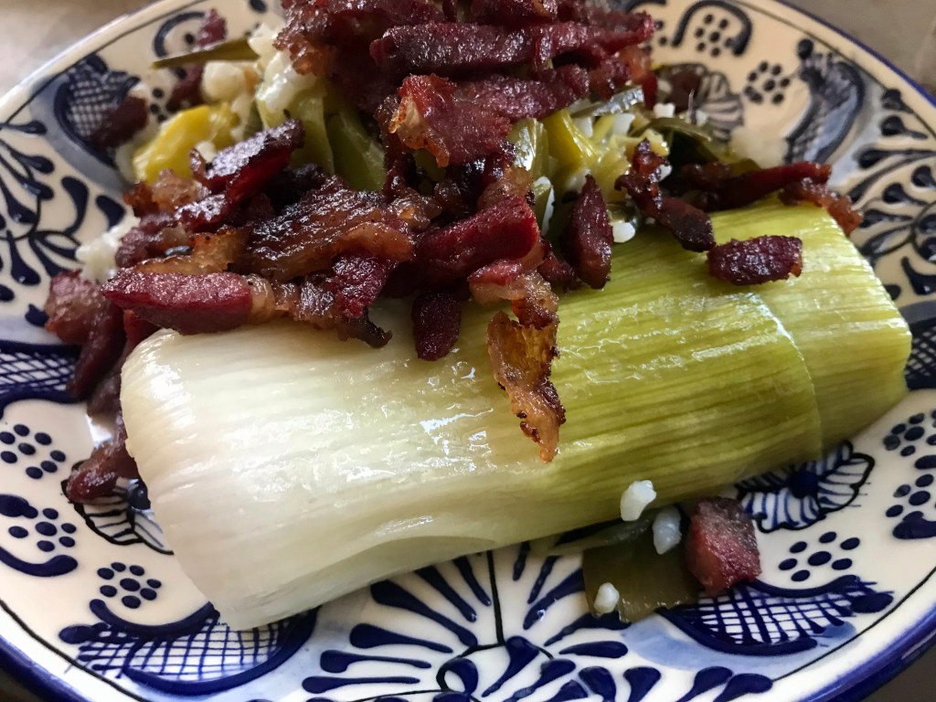 Angus bacon with rice, on&nbsp;leek