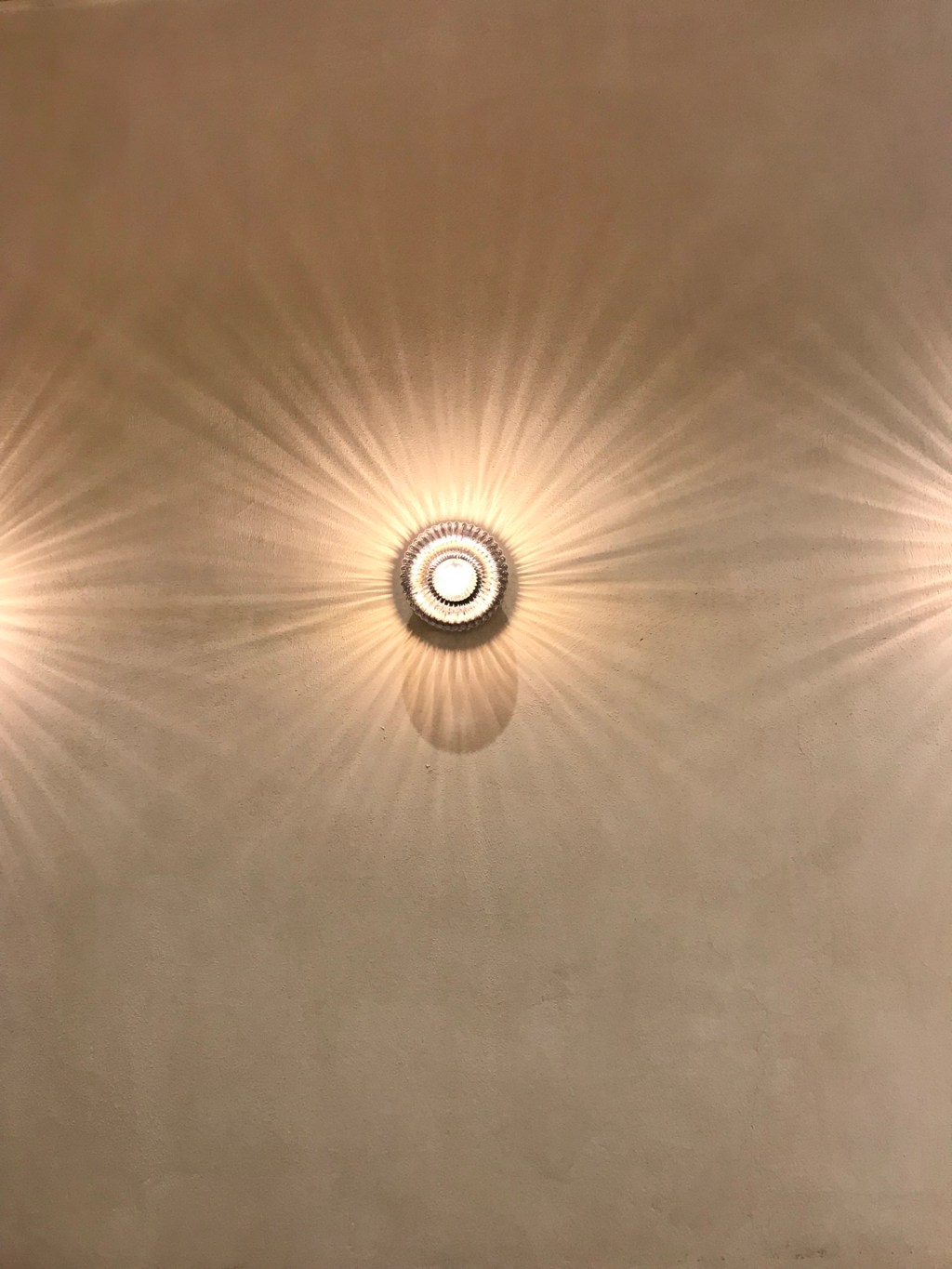 light (Vortex Coffee Society,&nbsp;Madrid)