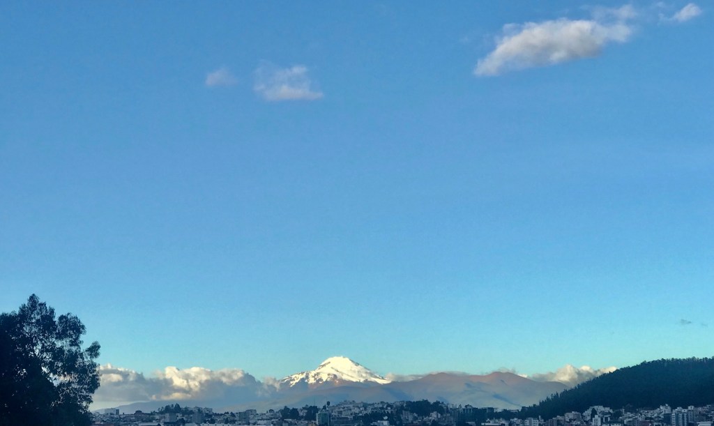 From a roof terrace — 17h43 IV 18&nbsp;2025