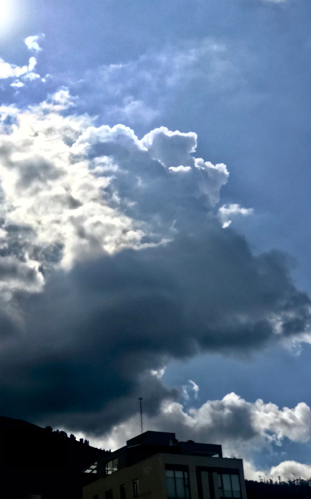 From a roof terrace — 10h11 IV 21&nbsp;2025